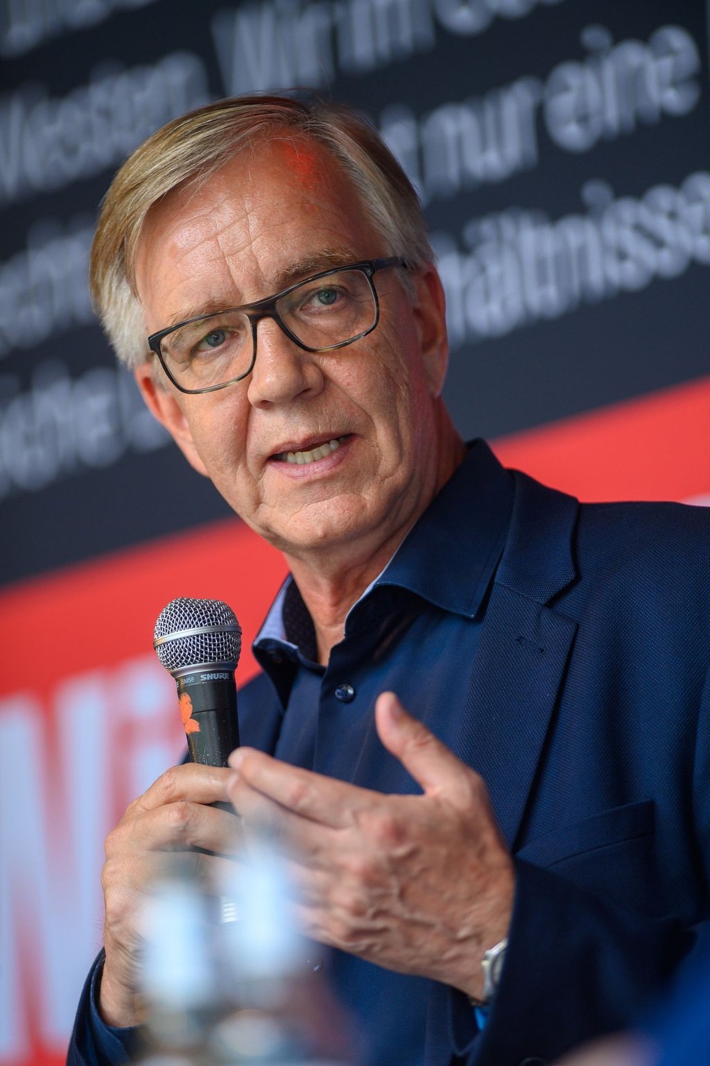 Dietmar Bartsch (Die Linke) spricht.