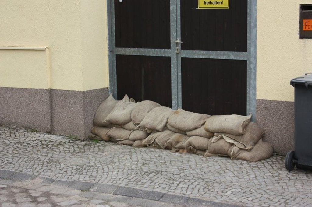 calbe hochwasser