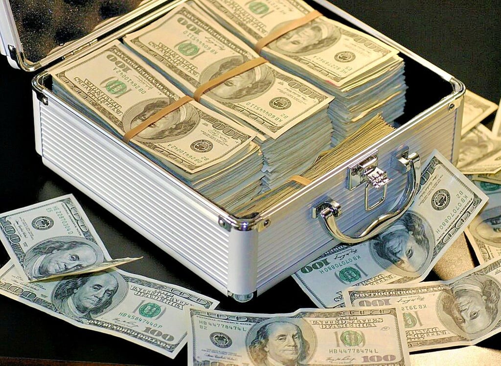 50 Milliarden Dollar ? eine Fünf mit zehn Nullen dran ? hat eine US-Bank einer Familie aus Versehen überwiesen.