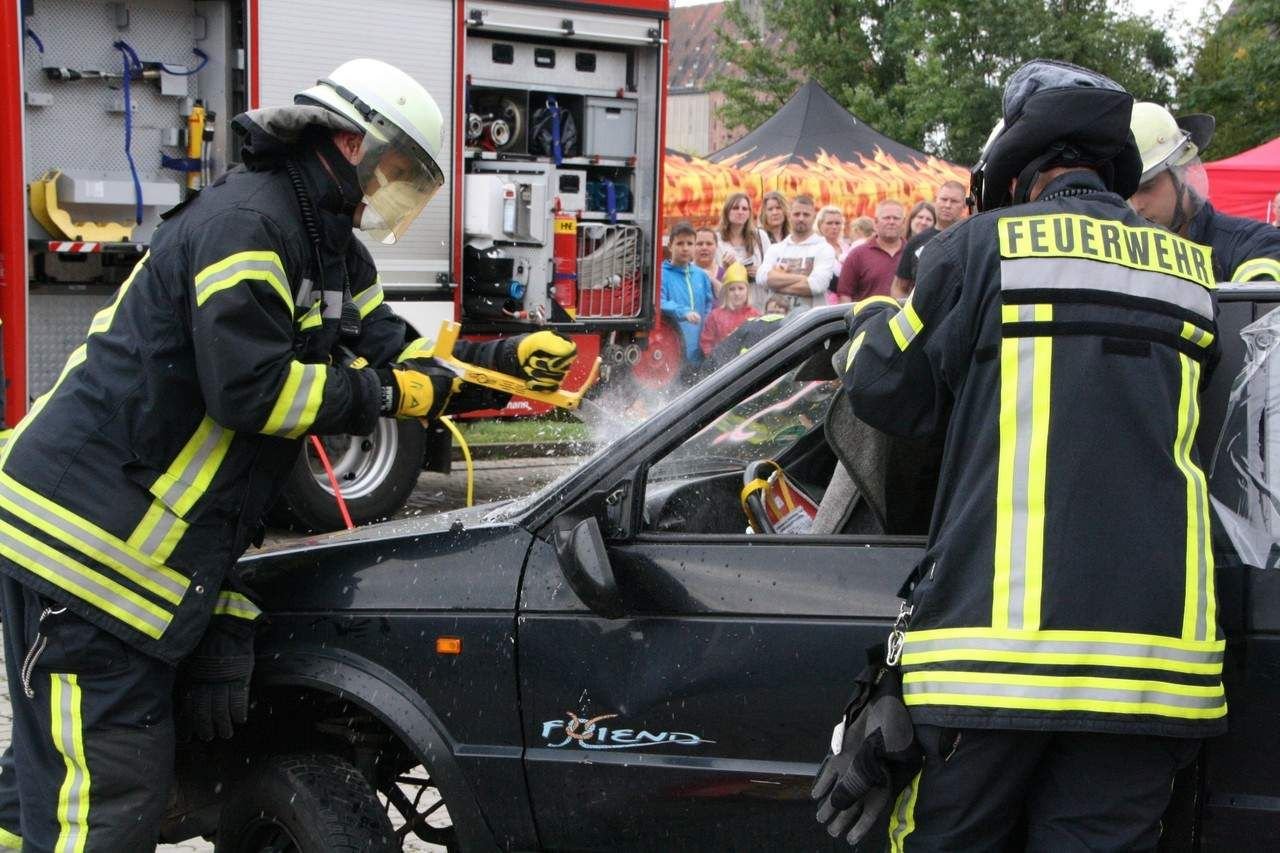 Kameraden zeigen ihr Können