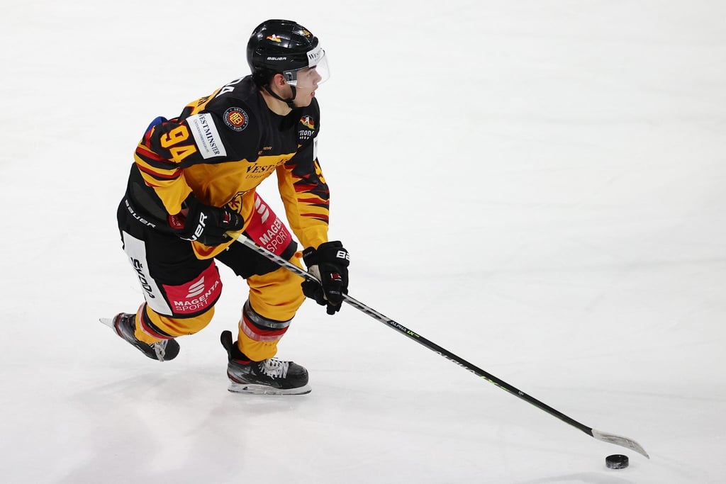 Spielt um einen Platz in der NHL: John-Jason Peterka.