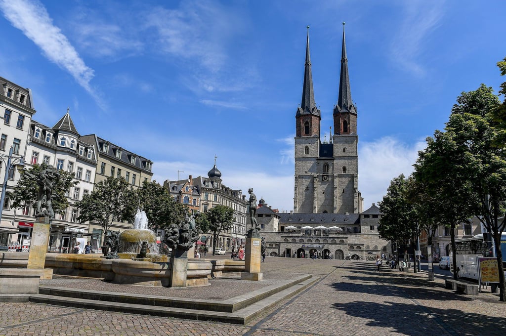„Halle liegt in einer Region Ostdeutschlands, die seit der Wiedervereinigung zahlreiche Transformationen und Umbrüche erlebt hat."