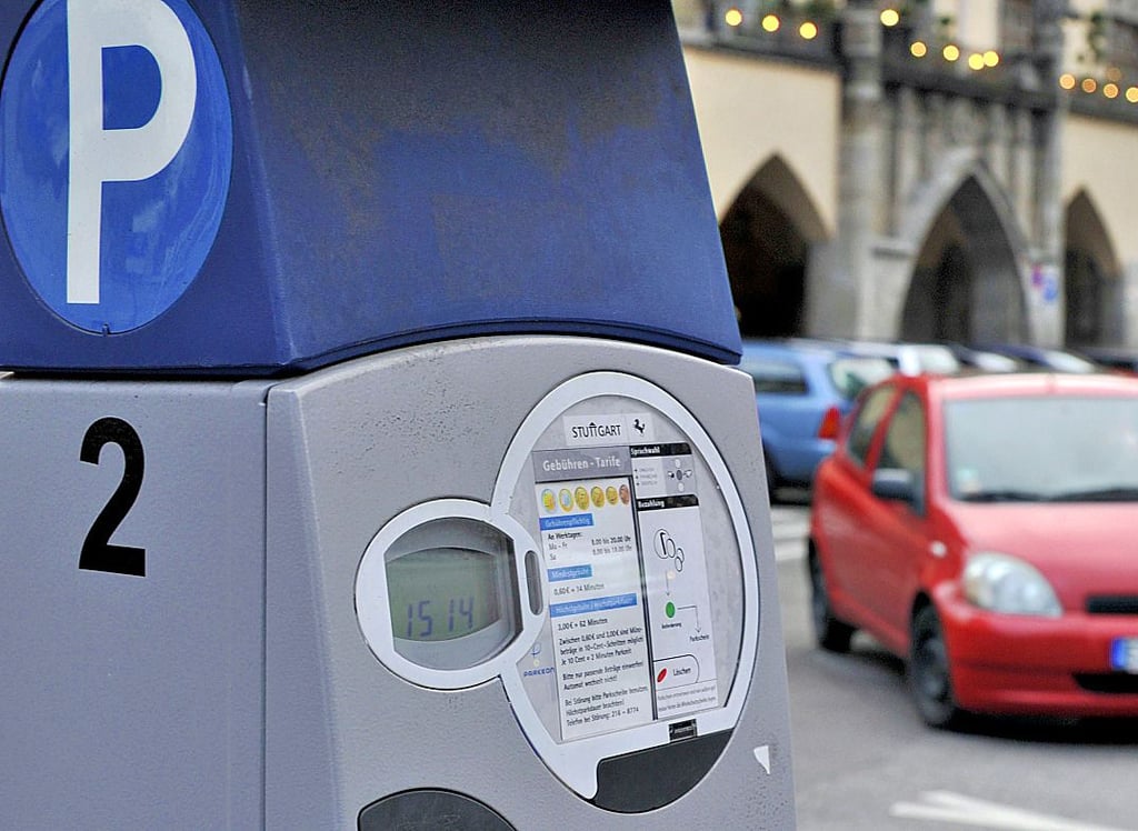 So ein Parkautomat hat immer Hunger. Mit einer gewissen Investitionsbereitschaft lässt er sich auch länger zufriedenstellen.