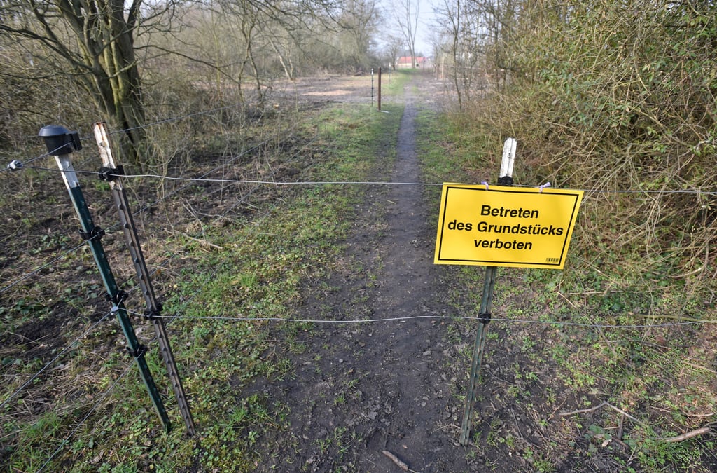Der gesperrte Rundweg an der Postgrube