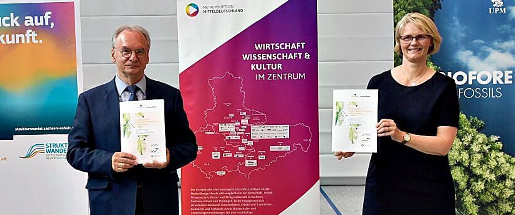 Reiner Haseloff und Anja Karliczek in Rottleberode