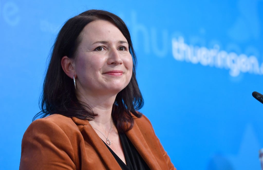 Anja Siegesmund, Umweltministerin von Thüringen, spricht bei einer Pressekonferenz.