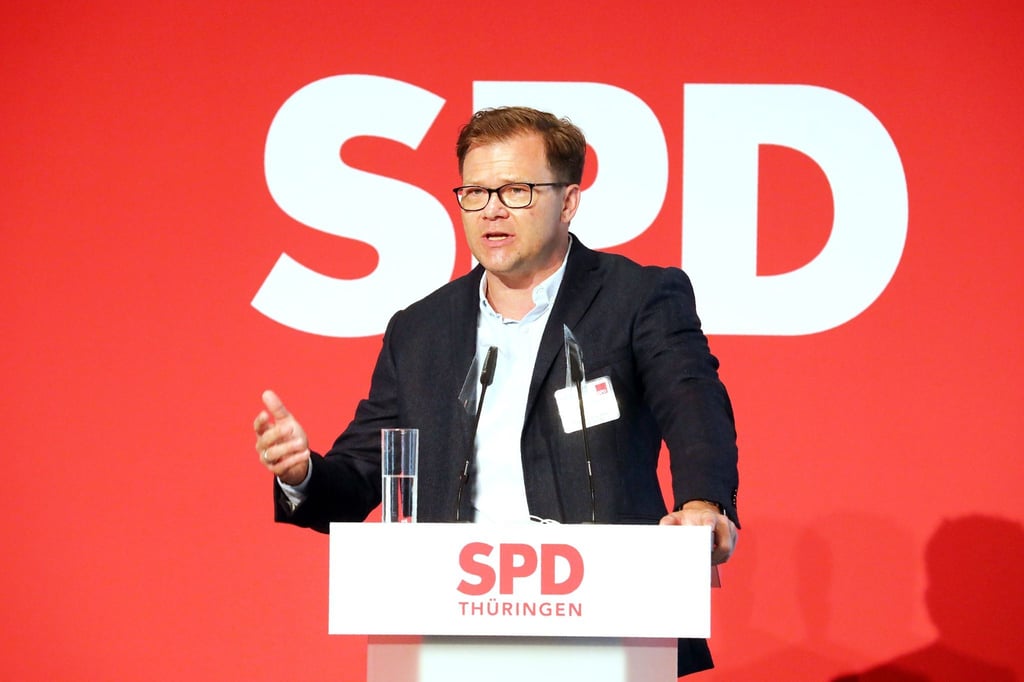 Carsten Schneider (SPD) spricht bei der Landesdelegiertenkonferenz der Thüringer SPD.