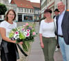 Sandra Hietel gewinnt für die CDU im Wahlkreis 2 das Direktmandat. Erste Glückwünsche gab es gestern von ihrem Vorgänger Uwe Harms, hier mit Ehefrau Christine. 