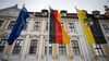 Die Flaggen der EU, der Bundesrepublik und des Landes Sachsen-Anhalt wehen vor dem Landtag in Magdeburg. Die Wahl zum neuen Landtag in Sachsen-Anhalt ist die letzte Landtagswahl vor der Bundestagswahl im September 2021.