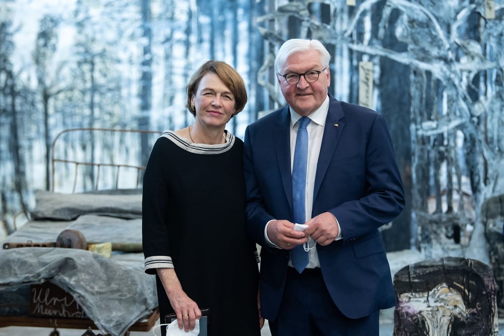 Bundespräsident Frank-Walter Steinmeier und seine Frau Elke Büdenbender bei der Eröffnung der Schau "Diversity United".