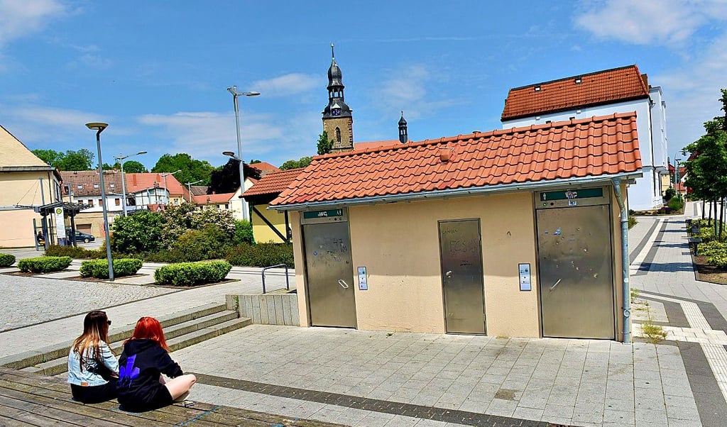 Die WC-Anlage in Hettstedtd wird immer wieder von Unbekannten beschädigt.