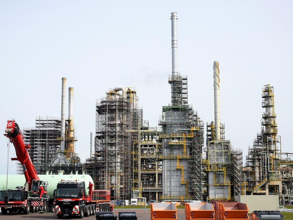 Nach einem guten ersten Quartal rechnet die deutsche Chemie- und Pharmaindustrie im Gesamtjahr 2021 mit noch besseren Geschäften als zuletzt erwartet.