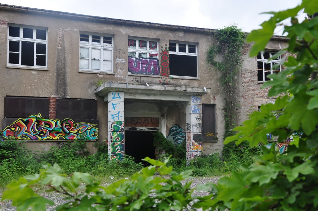 Ehemaliges Klubhaus der Eisenbahner in Magdeburg auf dem Werder.