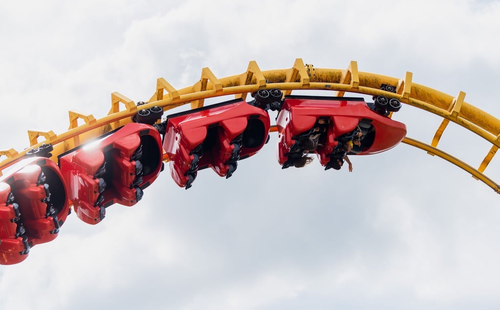 Die Achterbahn „Boomerang“ im Freizeitpark Geiselwind.