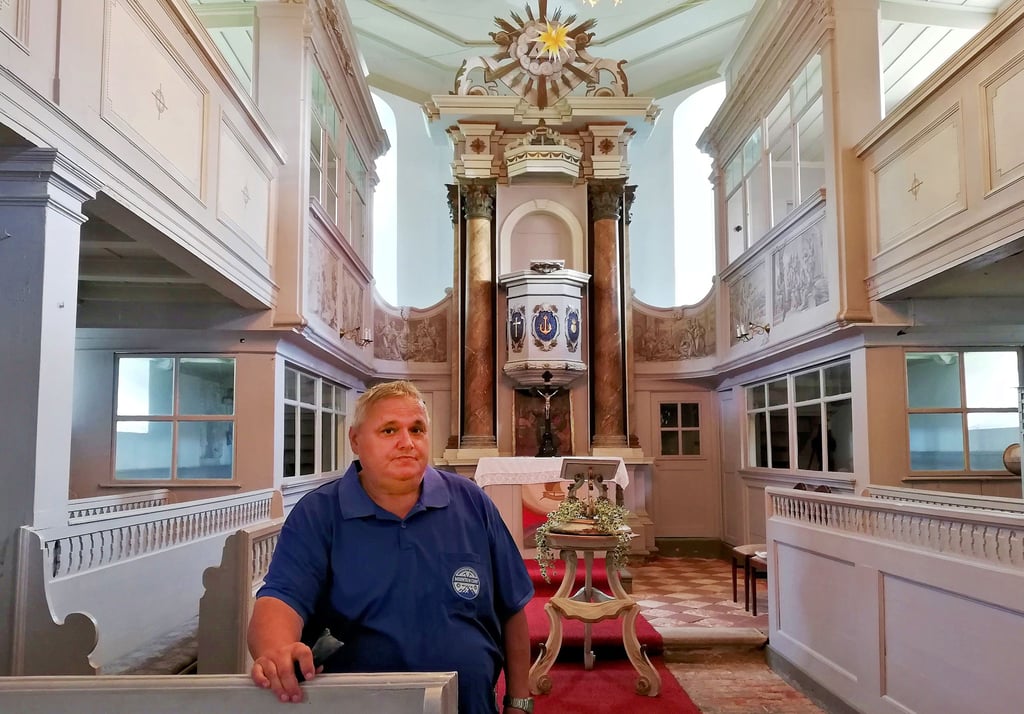 Ein Blick in die barocke Kirche Draschwitz. Joachim Schäfer agiert seit vielen Jahren als Gemeindekirchenrat.