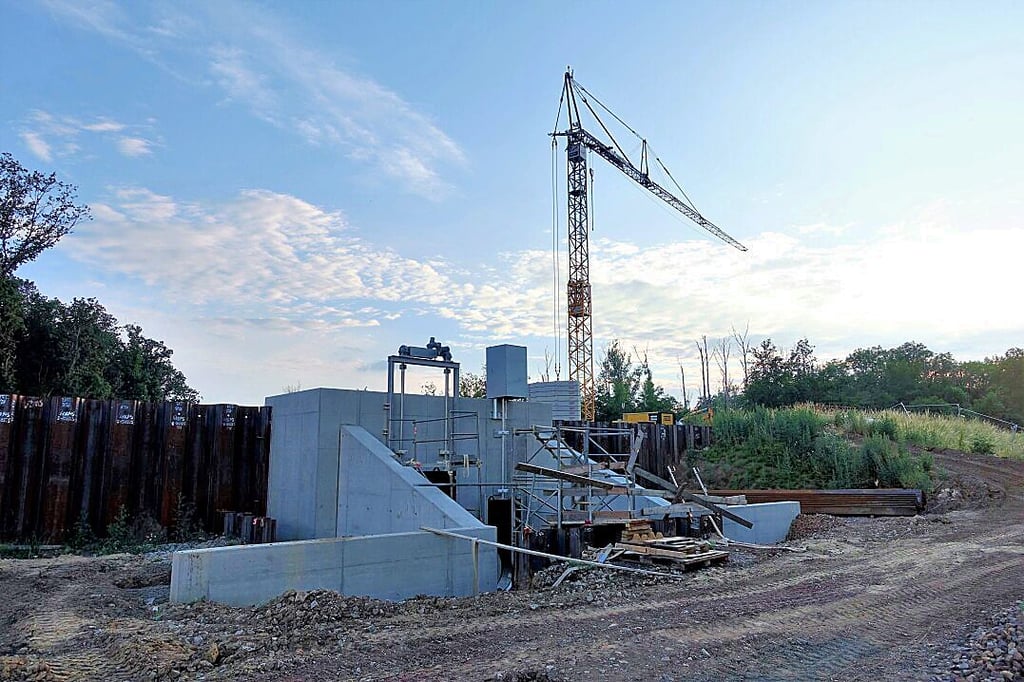 Neues Schöpfwerk und Siel zur Umflut entstehen am Biederitzer Busch.