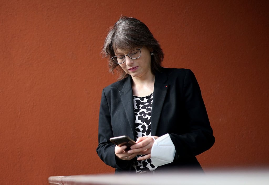 Die SPD-Spitze um Fraktionschefin Katja Pähle verteidigt die Pläne für Koalitionsverhandlungen.