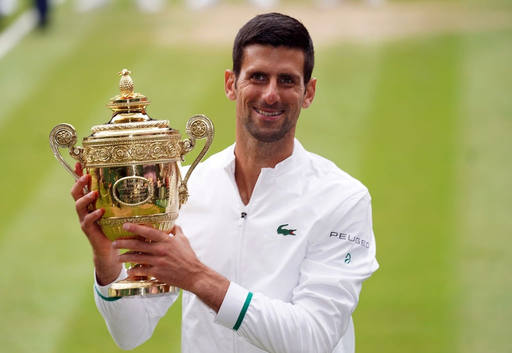Wimbledonsieger Novak Djokovic lässt seine Olympia-Teilnahme offen.