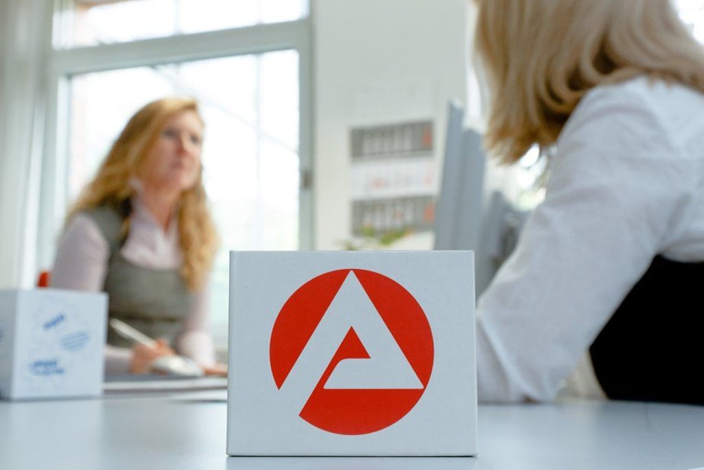 Symbolbild - Beratung auf dem Arbeitsamt