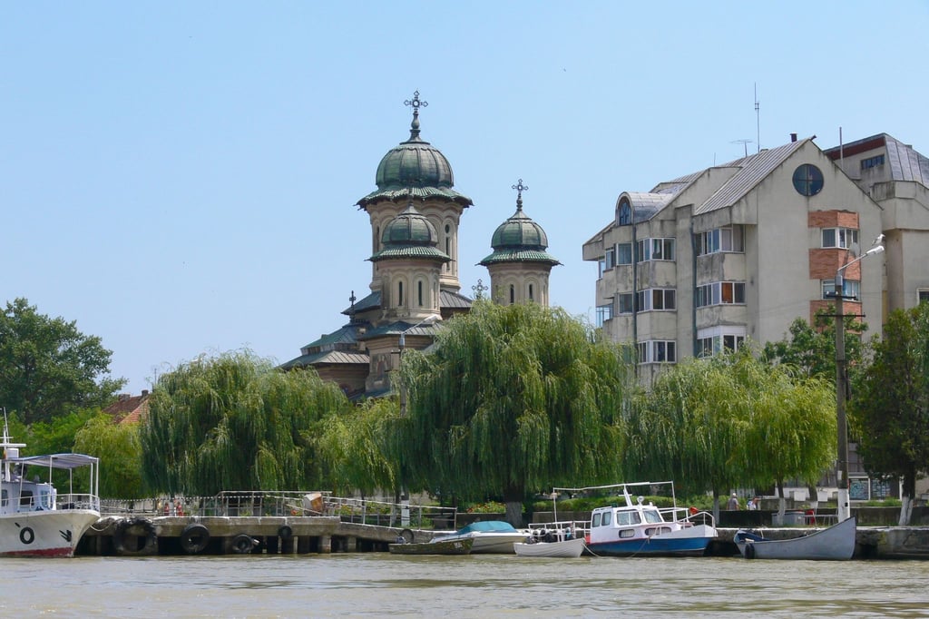 Die orthodoxe Kathedrale in Sulina wirkt in heutigen Tagen doch eher wuchtig.