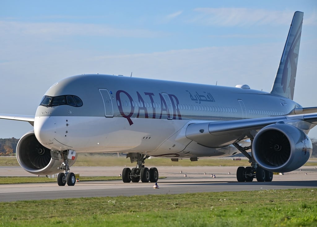 Ein Flieger von Qatar Airways. Es wird über eine Partnerschaft der Fluglinie mit dem DFB spekuliert.