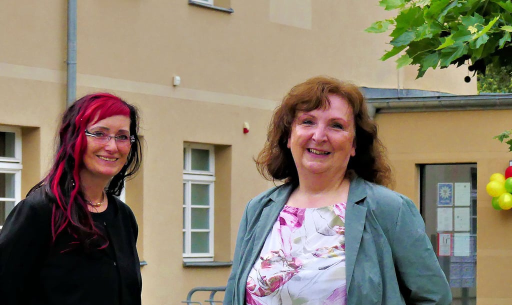 Leiterin Bianka Winkler (l.) und BBRZ-Geschäftsführerin Christine Heusch weihten die Beratungsstelle ein.