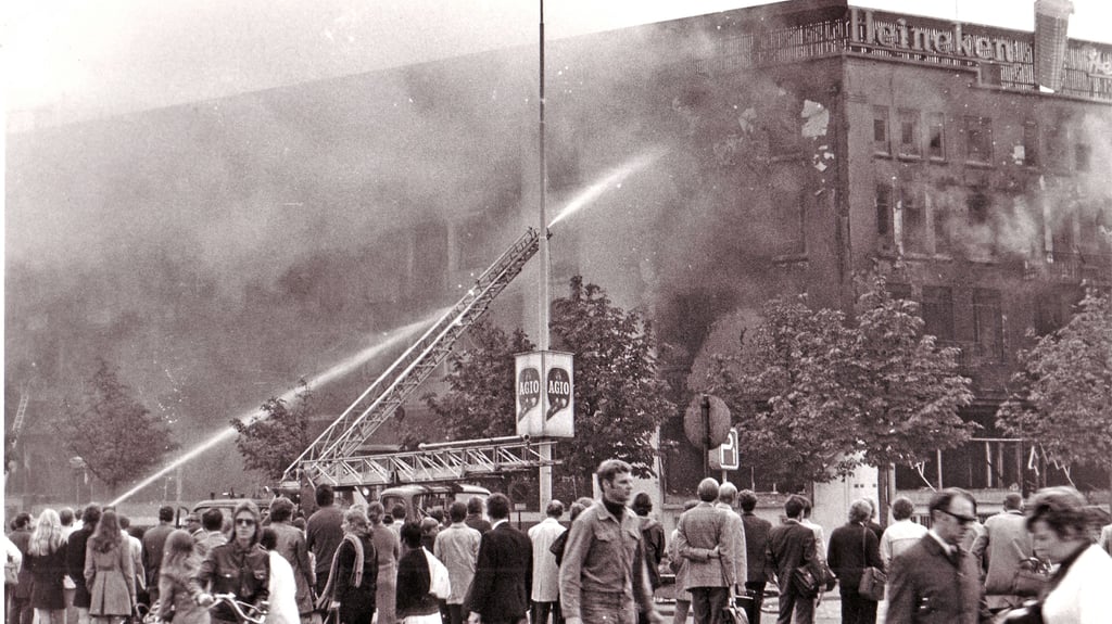 Beim Brand des Einhovener Hotels „Silbernes Seepferdchen“ kamen am 28. September 1971 insgesamt 20 Menschen ums Leben.