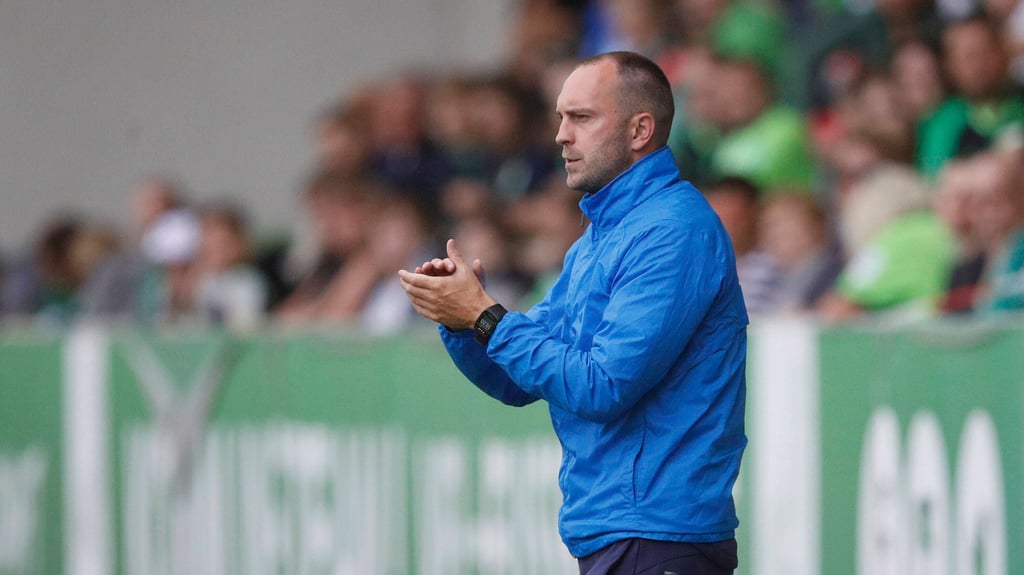 Kiels Trainer Ole Werner sah zuletzt einen Testspielsieg seiner Mannschaft gegen den VfL Wolfsburg.