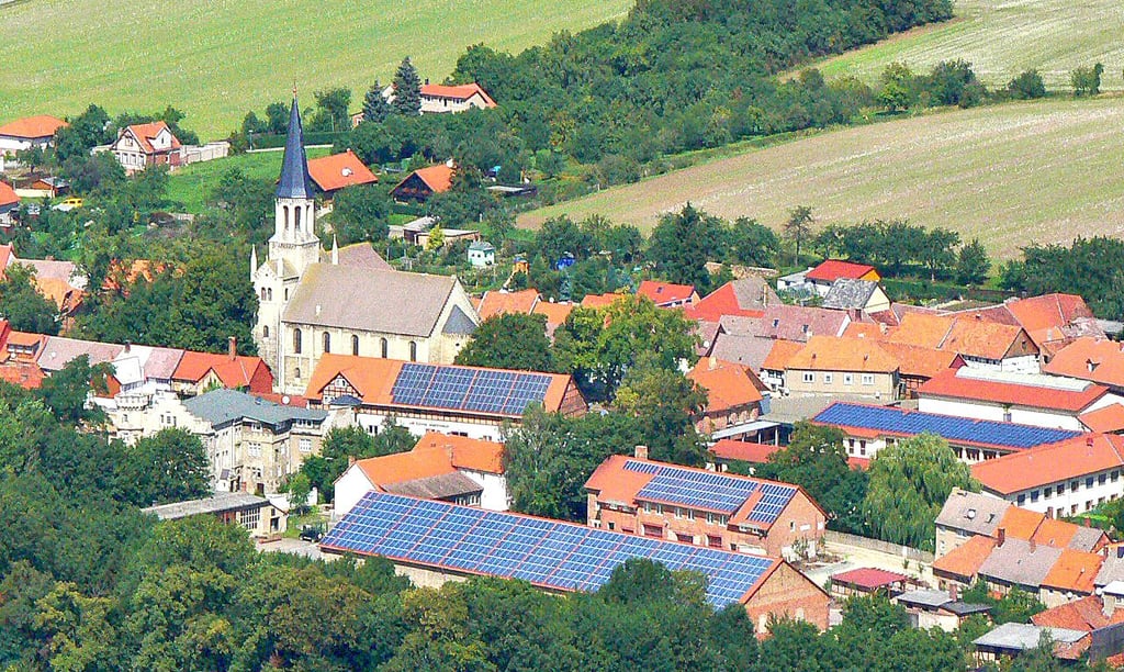 In Dardesheim, der Stadt der erneuerbaren Energien, hat kürzloch der erste Gesprächskreis zum Thema erneuerbare Energie stattgefunden. Eine Fortsetzung ist in Planung.