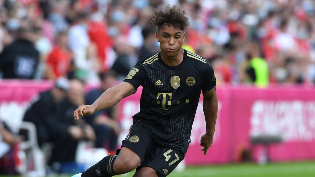 Youngster Armindo Sieb aus Halle an der Saale erzielte das erste Testspieltor des FC Bayern München unter Trainer Julian Nagelsmann.