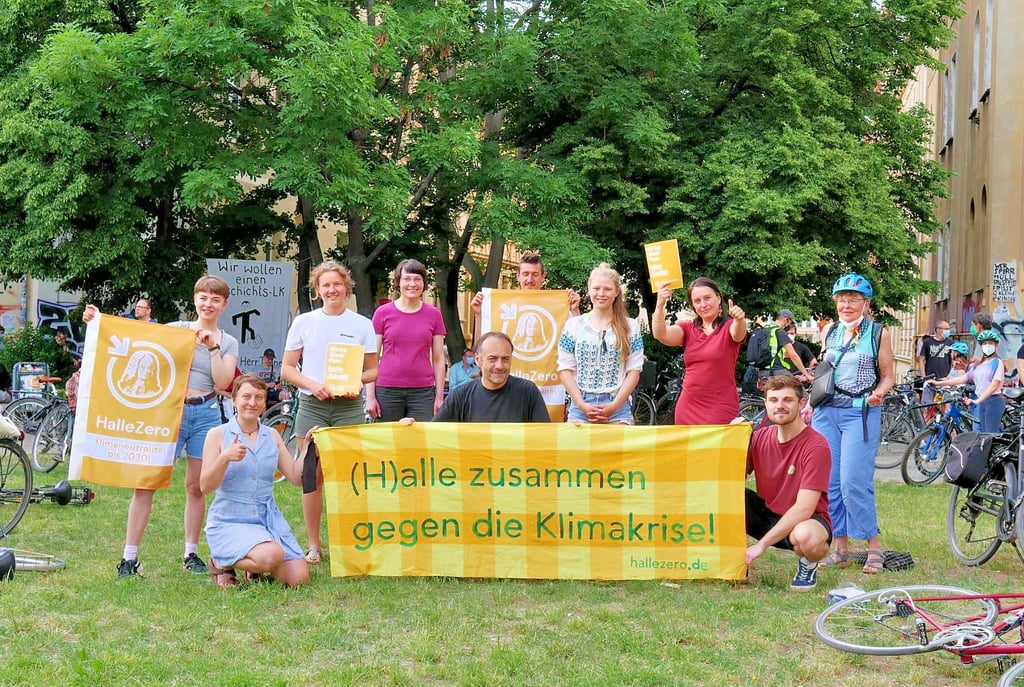 Der Verein Halle Zero hat sich im Sommer 2020 gegründet. Etwa 40 Menschen engagieren sich dort für mehr Klimaschutz in der Stadt.