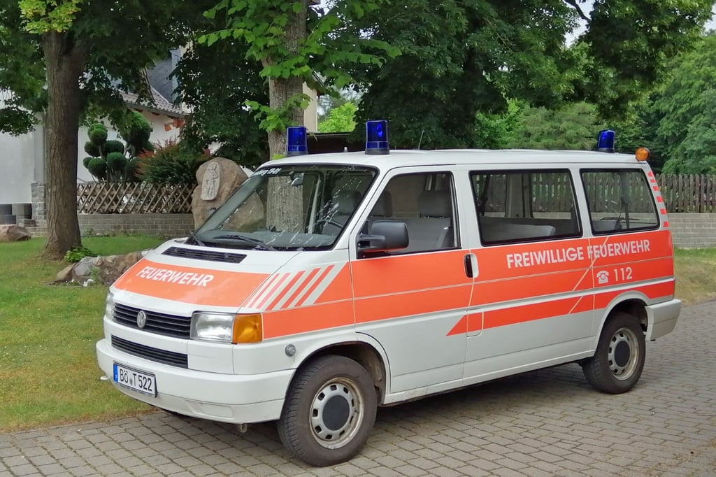 Der Kleinbus der Barneberger Feuerwehr ist jetzt in Sommerschenburg stationiert. Barneberg soll noch in diesem Jahr ein neues Mannschaftstransportfahrzeug (MTF) bekommen.
