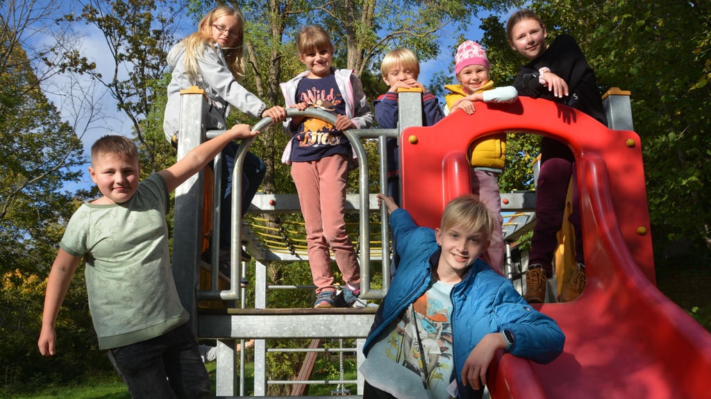 Ob Herbst- oder Sommerferien, Wegelebens Jugendbetreuerin Bettina Wloch überlegt sich immer ein abwechslungsreiches Programm für die Kinder aus Wegeleben und Umgebung. Dieses Foto wurde in den Herbstferien 2020 in Adersleben aufgenommen.