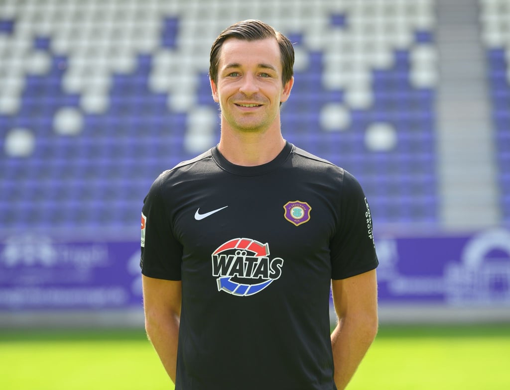 Torwart Martin Männel vom FC Ergebirge Aue.
