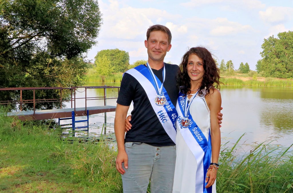 Franziska II. und Robin I. sind das Prinzenpaar der 40. Saison des Holzdorfer Karnevals Clubs. In der Jahreshauptversammlung in Premsendorf wurde das Paar den Mitgliedern vorgestellt.