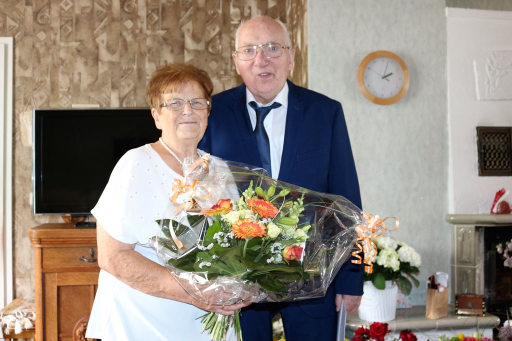 Sieglinde und Gottfried Menzel aus Schönebeck feierten diamantene Hochzeit.