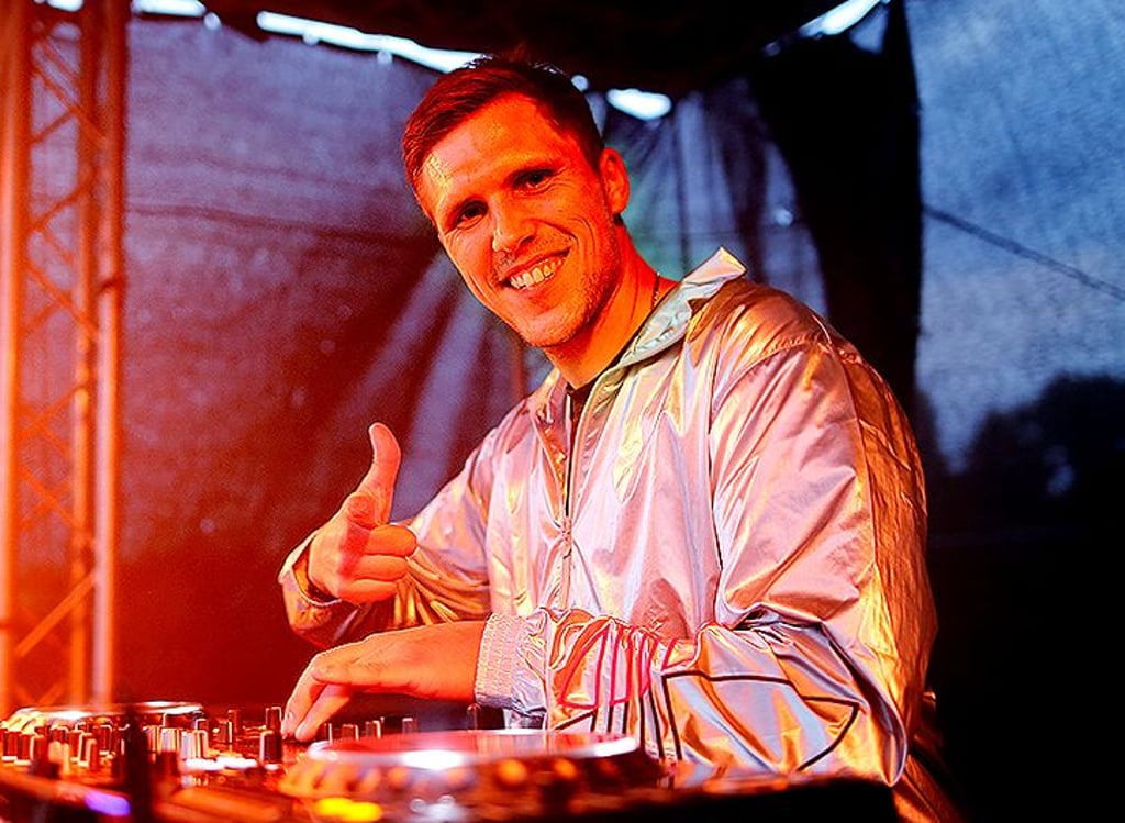 Philip Krahnert, alias DJ Pip, legte auf der Freak-Stage auf. Er hatte offensichtlich Spaß.
