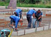 Derzeit laufen Fundamentarbeiten zur Errichtung der „Siedlerresidenz“ am Orsrand Halberstadts.  