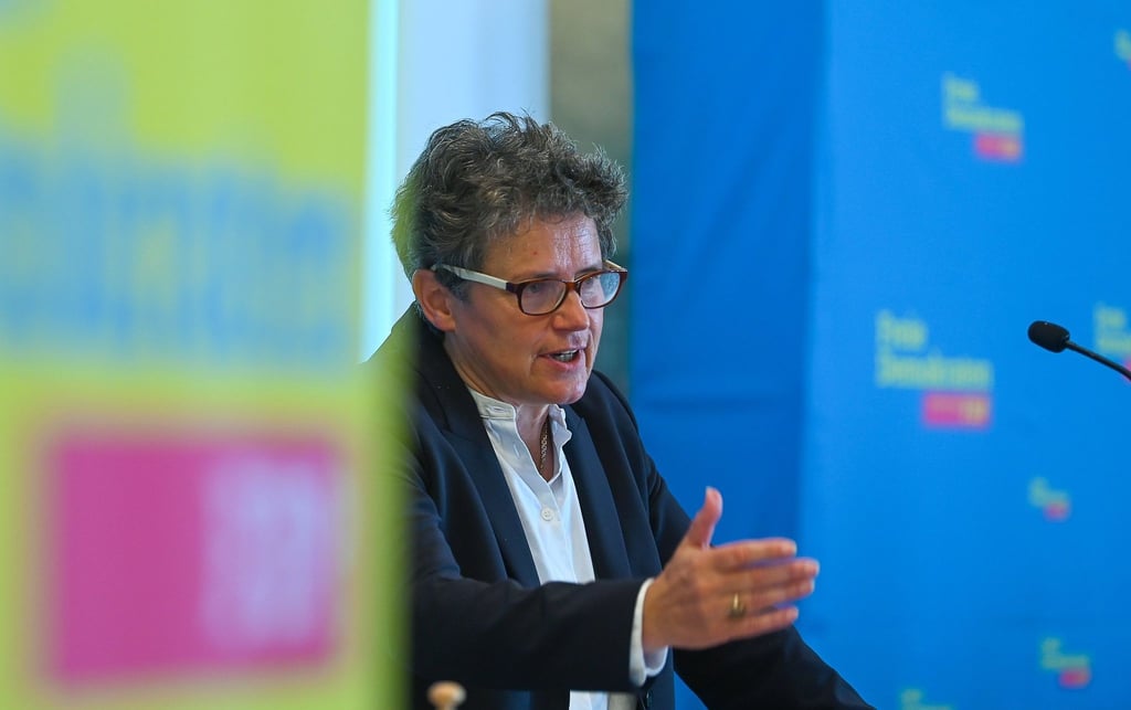 FDP-Landesvorsitzende Lydia Hüskens hält eine Rede auf dem Landesparteitag der FDP Sachsen-Anhalt.