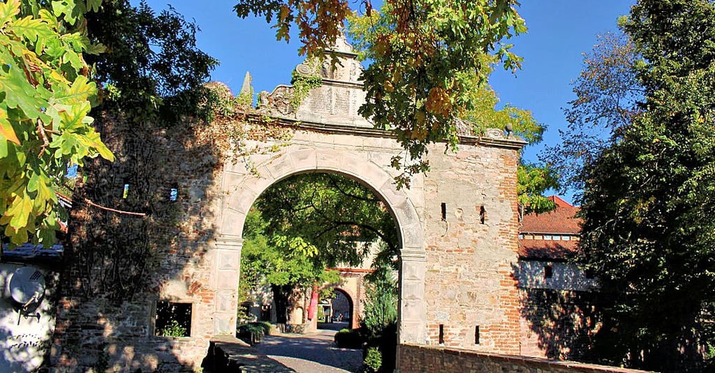 Private wie öffentliche Maßnahmen wie das Schloss Altenhausen können von den Leader-Förderangeboten der Europäischen Union profitieren.
