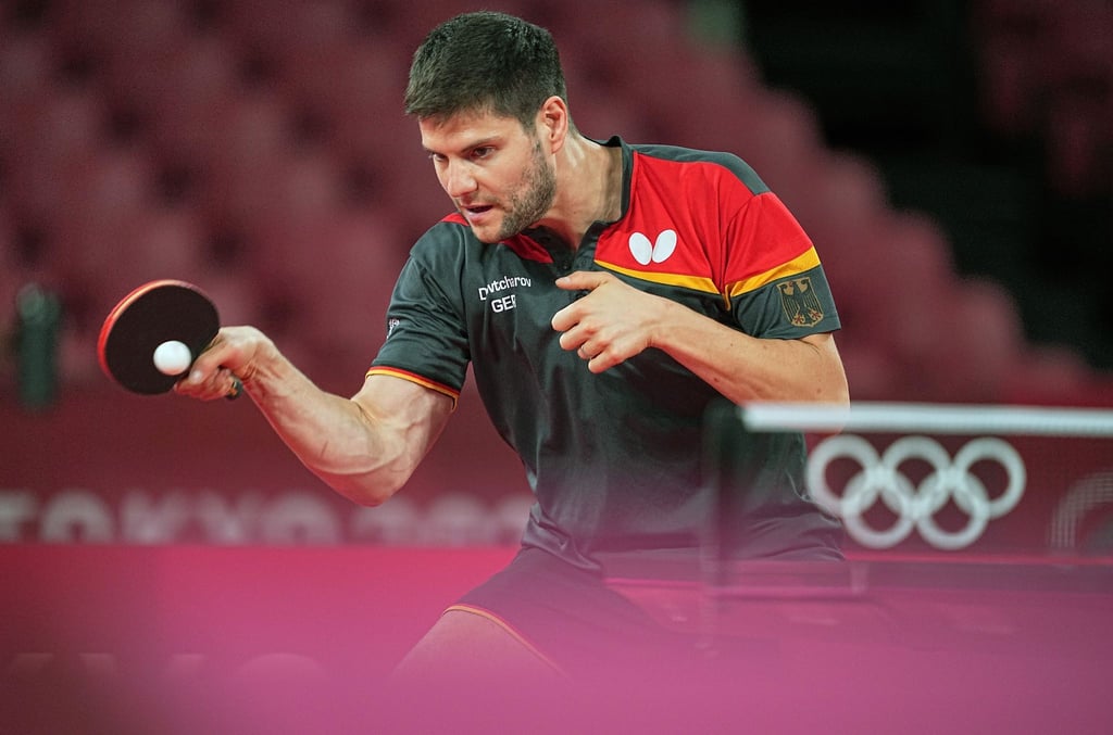 Tischtennis-Ass Dimitrij Ovtcharov hat sich ins Achtelfinale gespielt.
