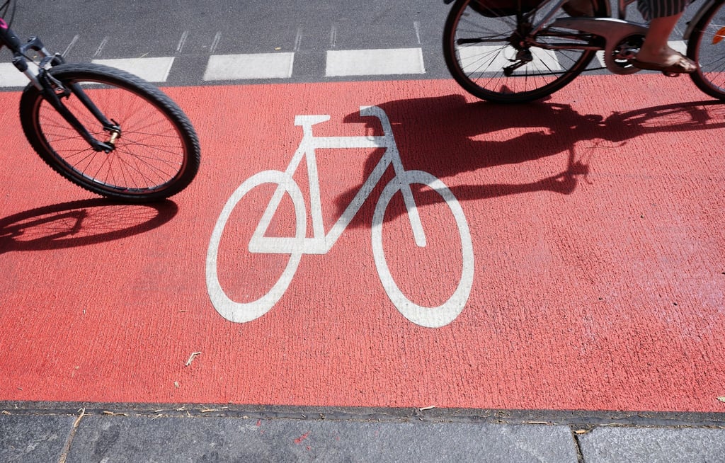Gesund und gut für die Umwelt: Immer mehr Menschen steigen aufs Rad. Allein in Berlin hat der Radverkehr in den vergangenen vier Jahren um fast ein Drittel zugenommen.