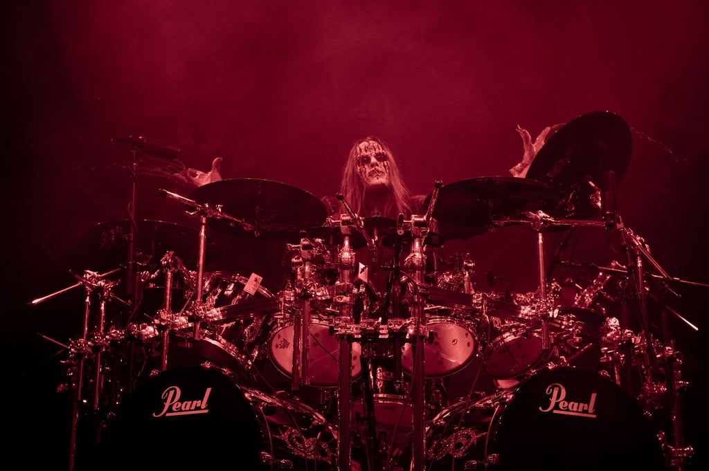 So trat Jordison mit seiner ehemaligen Band Slipknot auf.