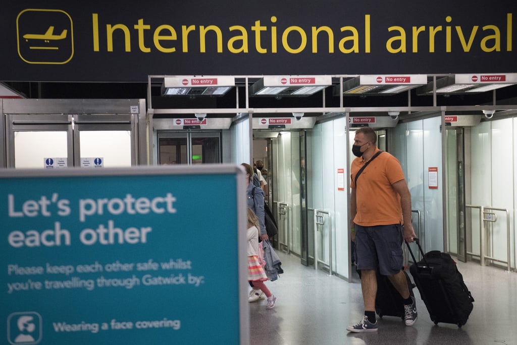 Reisende aus der EU und den USA, mit vollständiger Impfung, sollen bald nach England auch ohne Quarantäne einreisen dürfen.