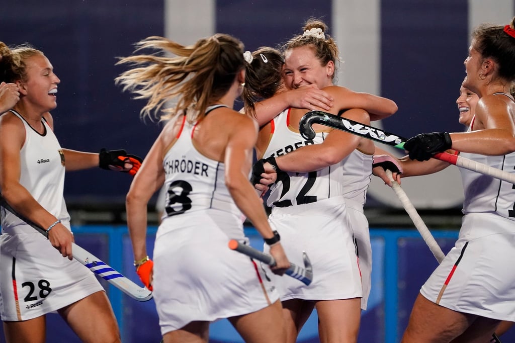 Die deutschen Hockey-Damen besiegten Irland mit 4:2.