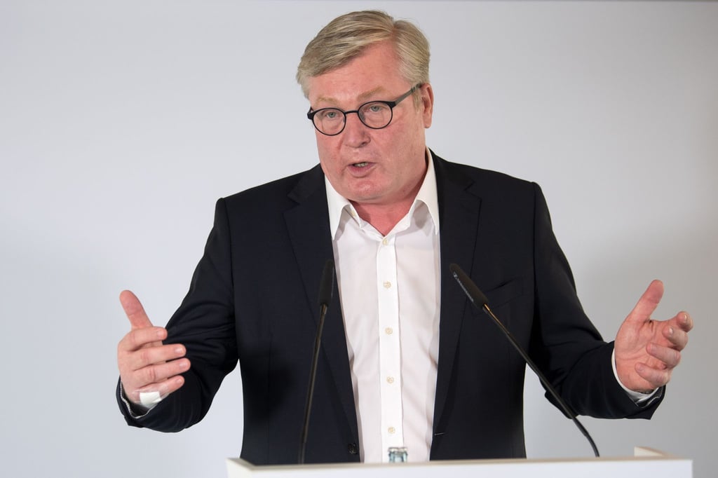 Bernd Althusmann, Wirtschaftsminister von Niedersachsen, spricht.