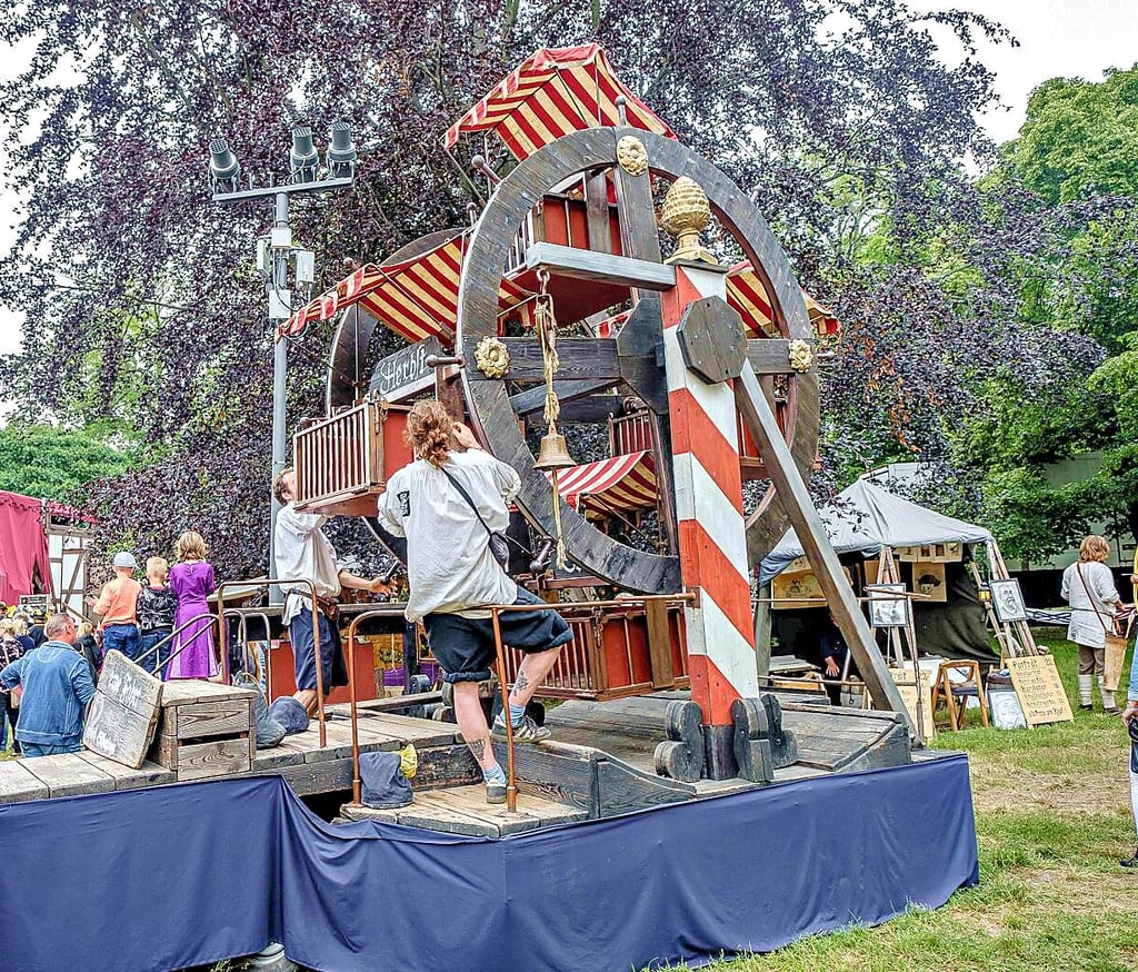 Die Wittenberger Schlosswiese war in den zurückliegenden Jahren besonders zur Zeit des Stadtfestes mit historischem Spektakel besetzt.