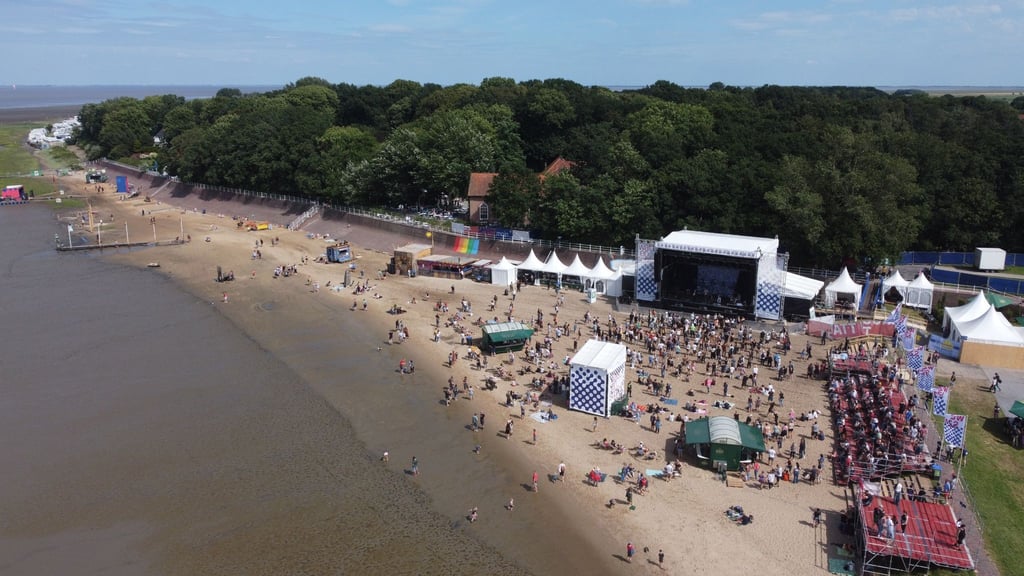 Das Gelände des Watt En Schlick-Festival am Kurhausstrand.