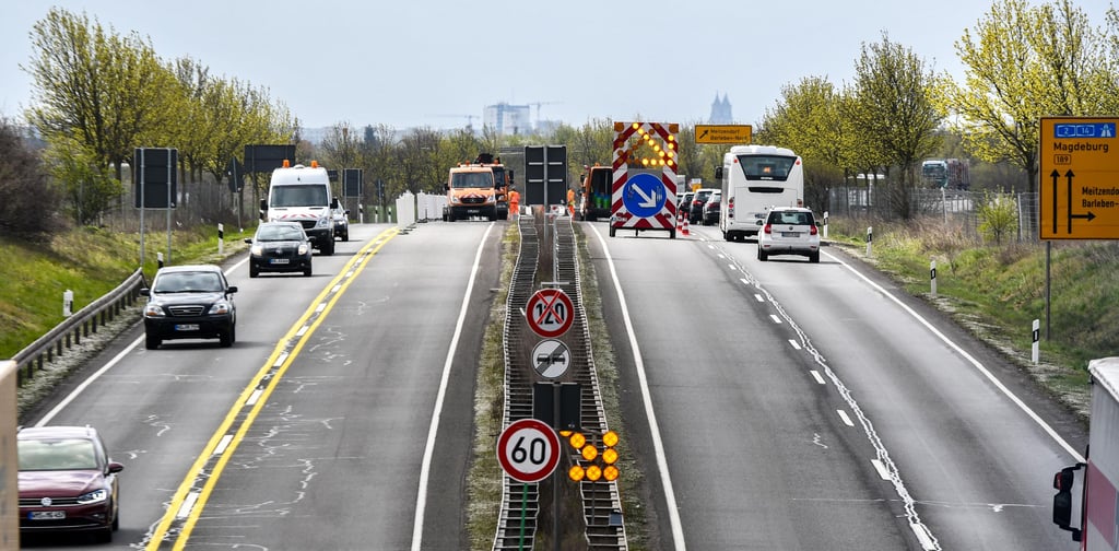 Am 26. April starteten die Arbeiten auf der B189 bei Wolmirstedt. Nun ist man zwei Wochen eher fertig als geplant. Rund 4,5 Millionen Euro wurden investiert.