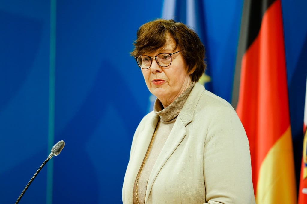Sabine Sütterlin-Waack (CDU), Ministerin für Inneres von Schleswig-Holstein, spricht.
